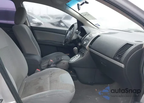 2011 Nissan Sentra 2.0Sr из США, поврежденный, VIN 3N1AB6AP8BL628636